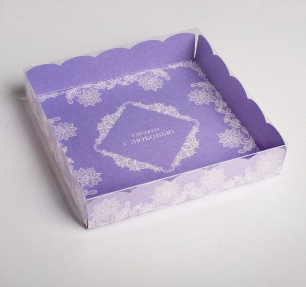 Коробка д/пирожных с PVC c крышкой «Сделано с любовью», 15 × 15 × 3 см